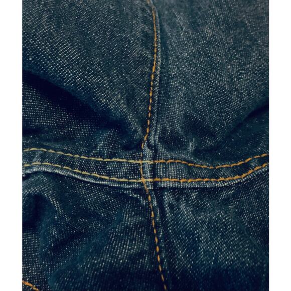 BABY GAP1969 DENIM JEANS, INFANTS 3-6 MO, DENIM BLUE WITH GOLD TRIM, ZIP & SNAPS - Picture 5 of 9